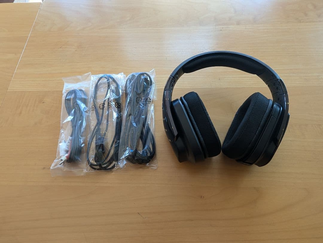 ヘッドホン Logitech G933 Artemis Spectrum Wireless