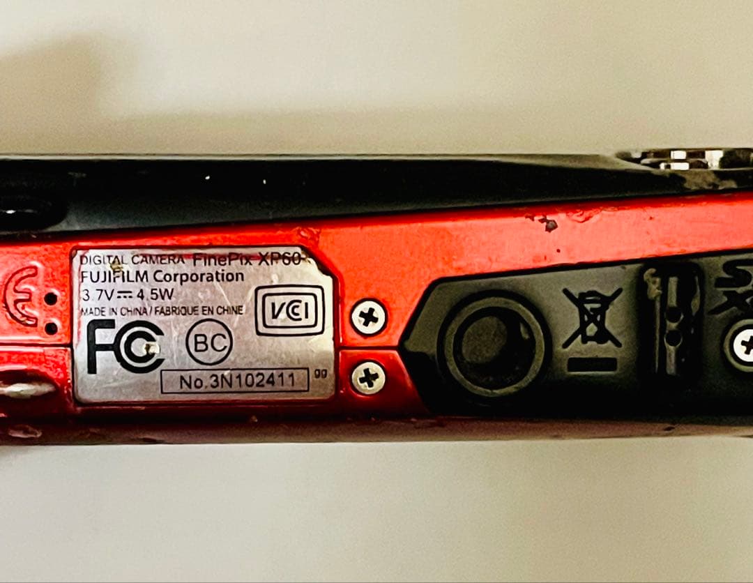 Fujifilm XP60 コンパクトデジタルカメラ レッド　動作未確認
