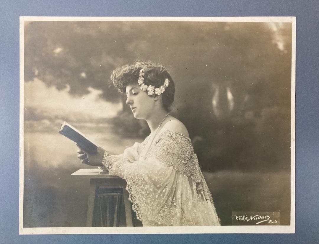 フランスアンティーク　女優の肖像写真　マルト・レニエ　ナダール写真館
