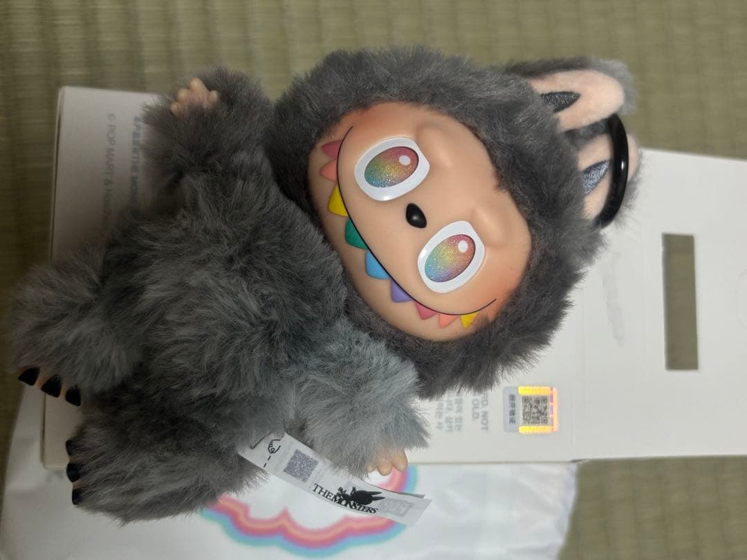 ラブブ　らぶぶ　シークレット　ポップマート