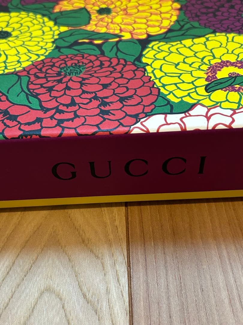 GUCCI グッチ　ノベルティ パズル 非売品 レア