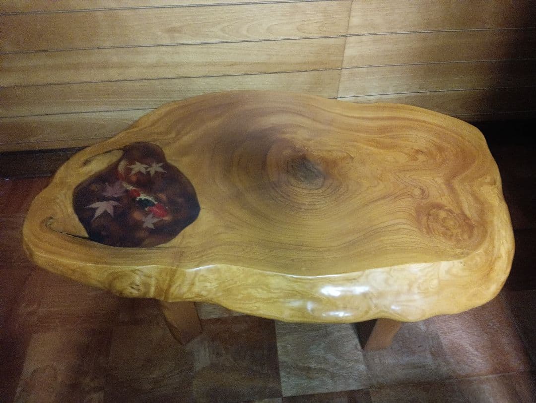 昭和レトロ 木製座卓 天然木 一枚板 センターテーブル 花台 鯉と紅葉のデザイン