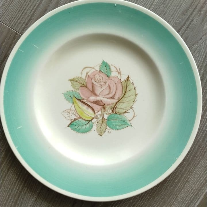 スージークーパー パトリシアローズグリーンプレート直径20センチ  アンティーク