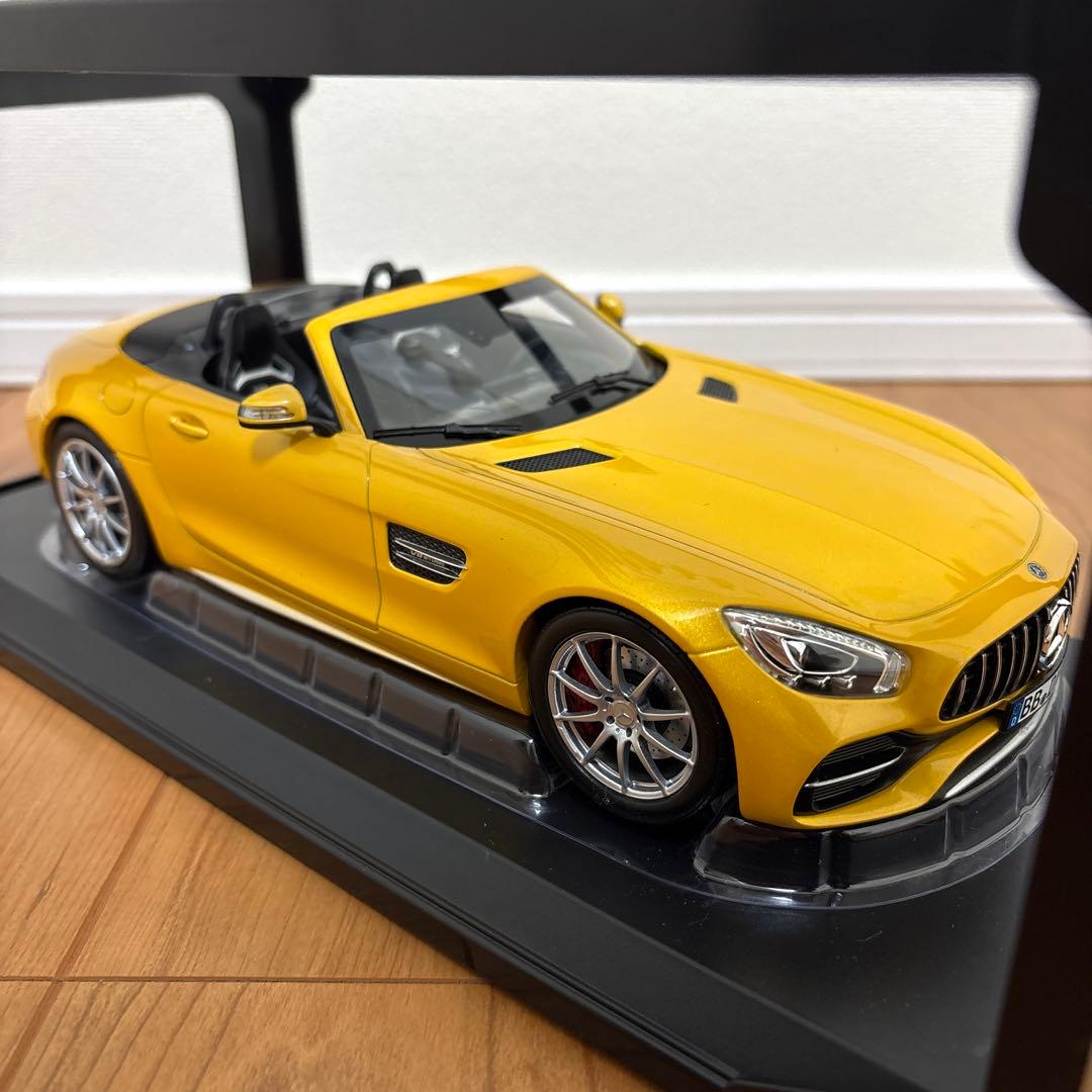 ノレブ　 AMG GT C Roadster 1/18 ミニカー　イエロー