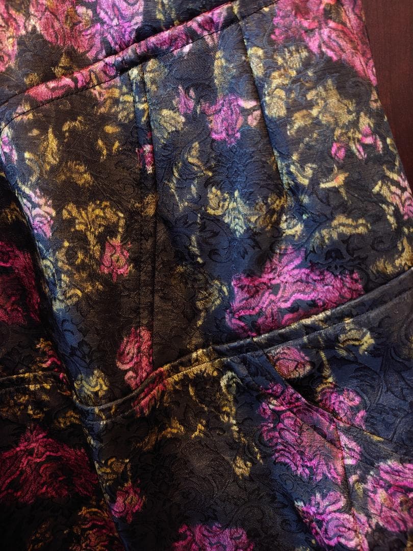 ぎゅなCOMMEdesGARCONS花柄スカート 黒 ピンク 紫