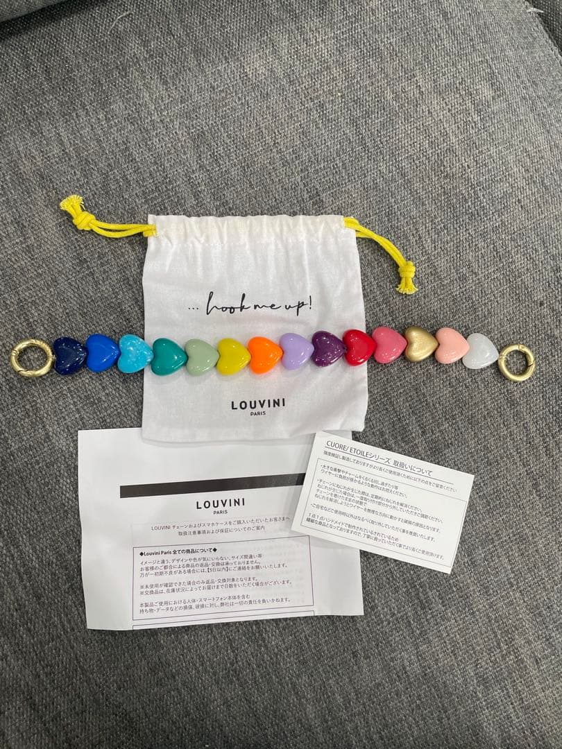 LOUVINI 携帯ストラップ　カラフルハート　新品未使用