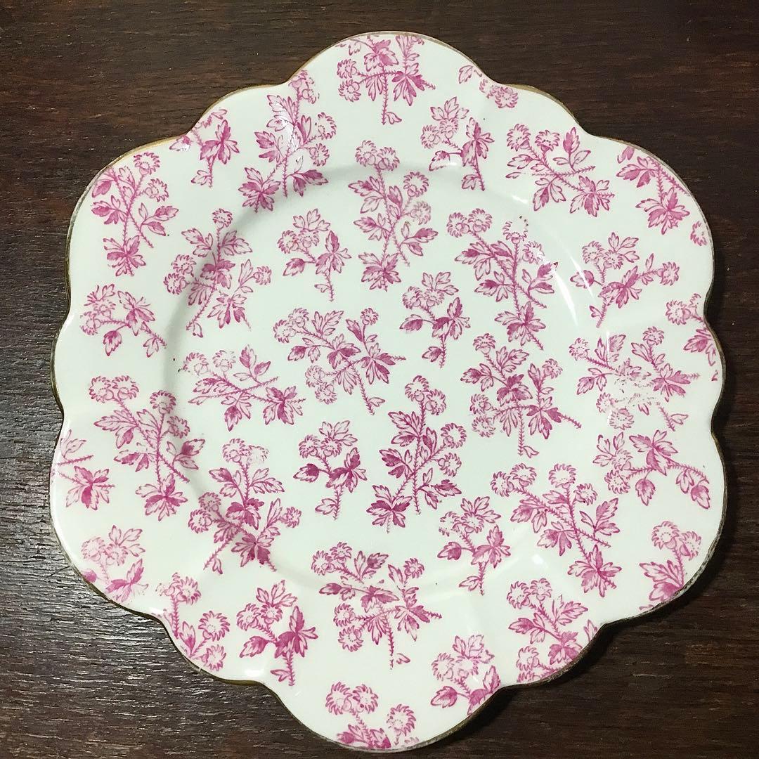 ワイルマン②◆ トリオ ◆レア ピンク シェリー デイジーシェイプ ティーカップ