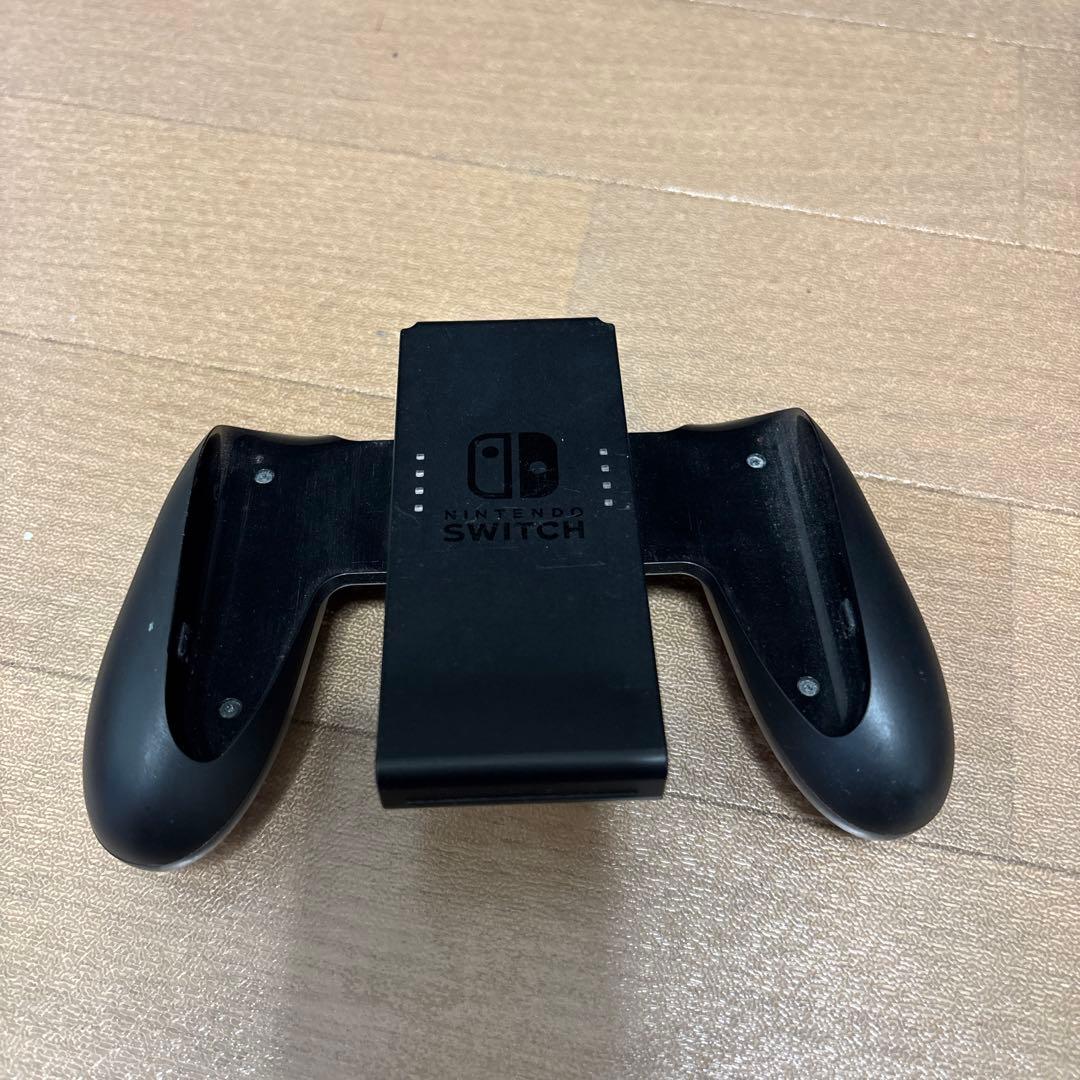 あ*、様 Nintendo Switch 赤 本体 ゲームソフト2本付き