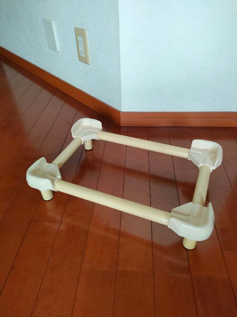 木製 曲線形状 スツール