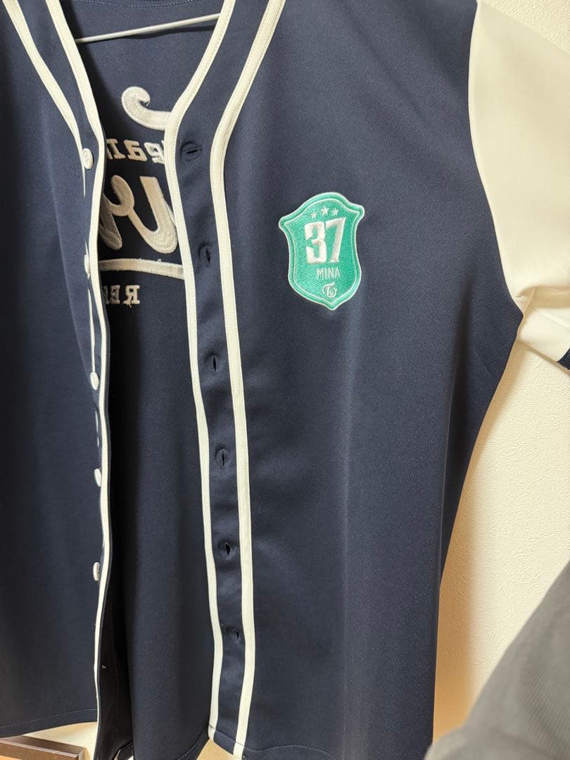 twice ミナ　ユニフォームシャツ