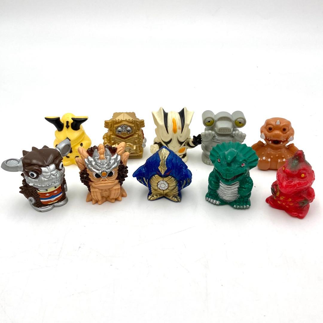 ウルトラマンシリーズ 他おまけ 指人形 ソフビ 62体 まとめ売り