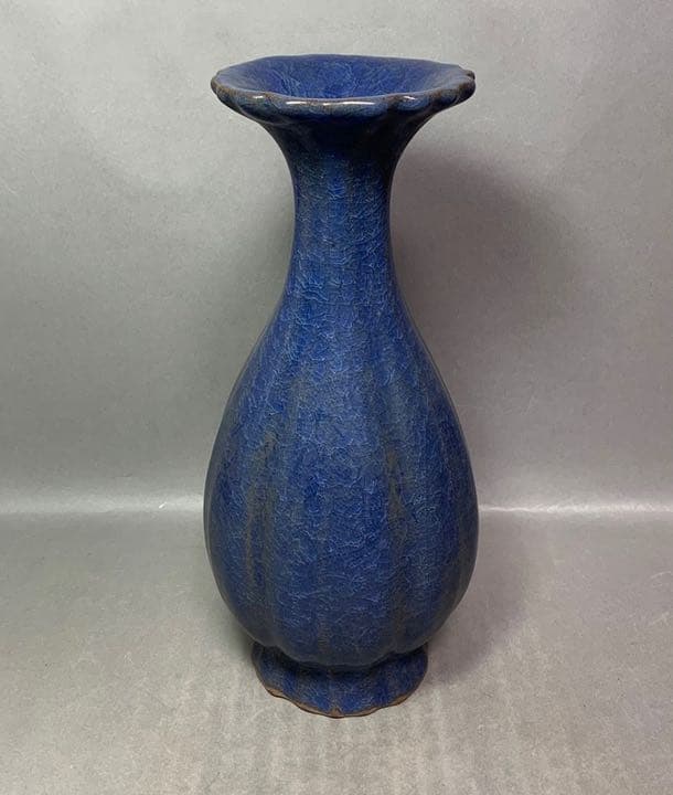 中国 青釉輪花口花入　u6210406