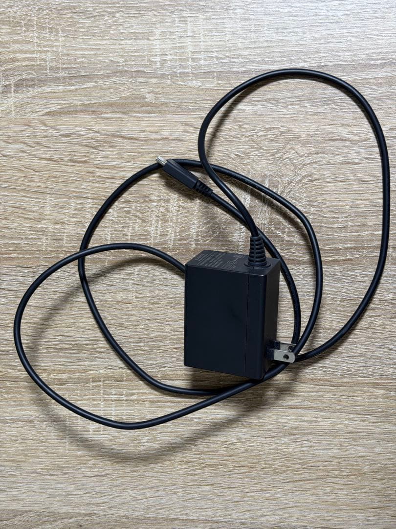 Nintendo Switch ニンテンドースイッチ本体　ネオン