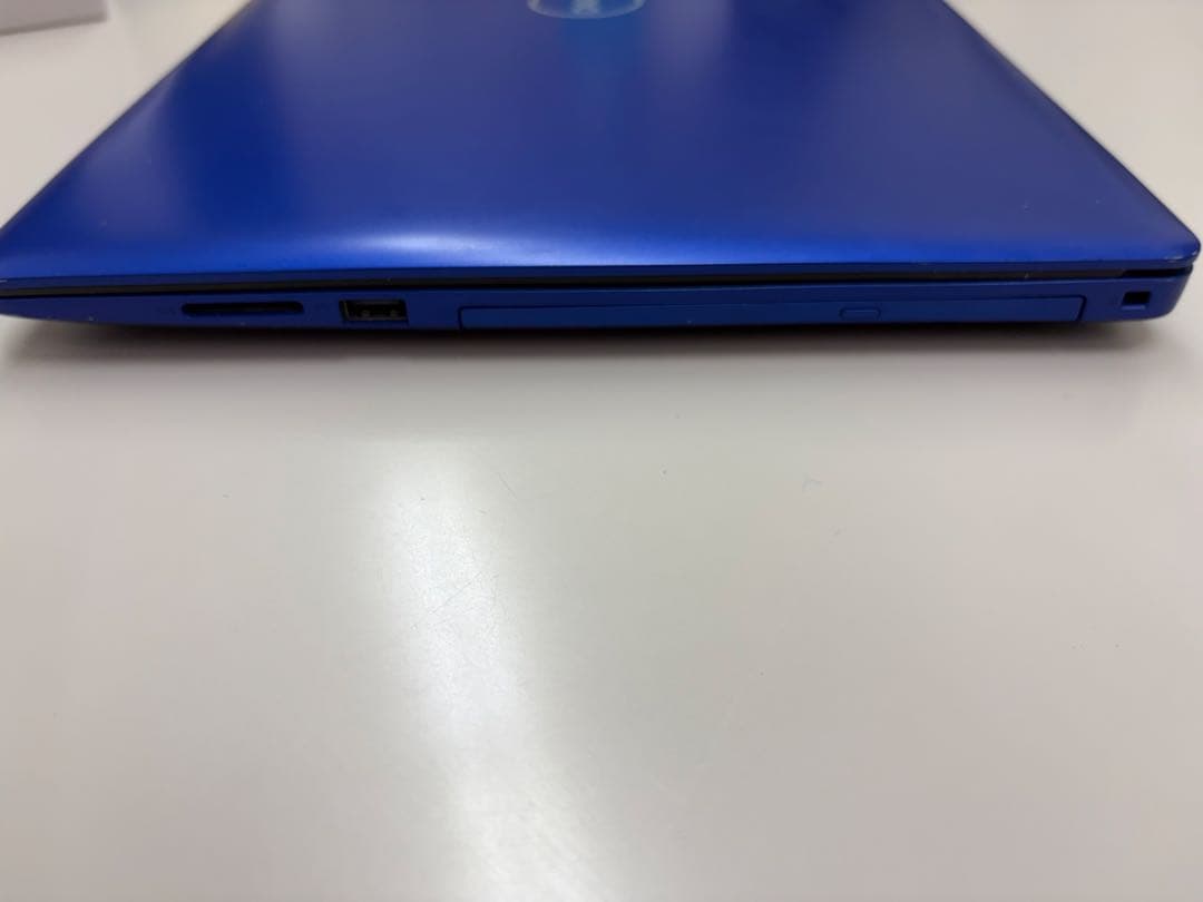 ノートPC DELL Inspiron 15 3593 NI75S-9WHBBL