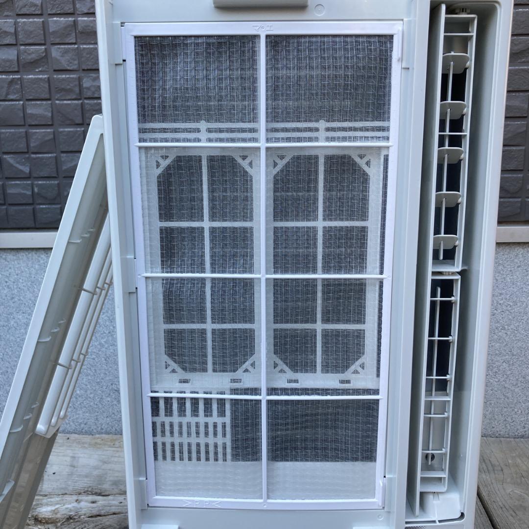 【お値下げOK】2023年製の美品！CORONA 窓用エアコン 4~7畳用