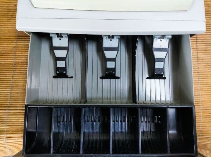 カシオレジスター　100ER　簡単便利特殊　送料込　464121