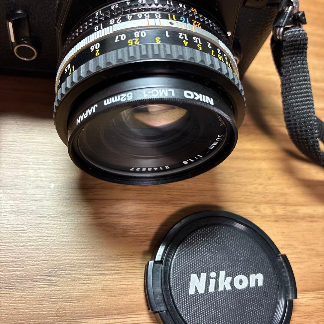 Nikon EM 一眼レフ　フィルムカメラ