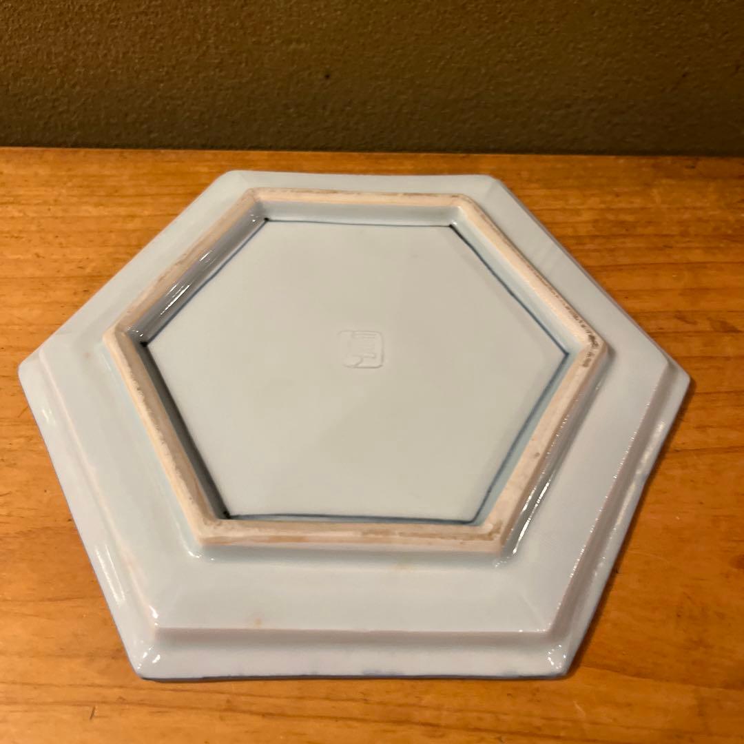 加藤卓男　　　紅魚綱紋六方皿　　５枚