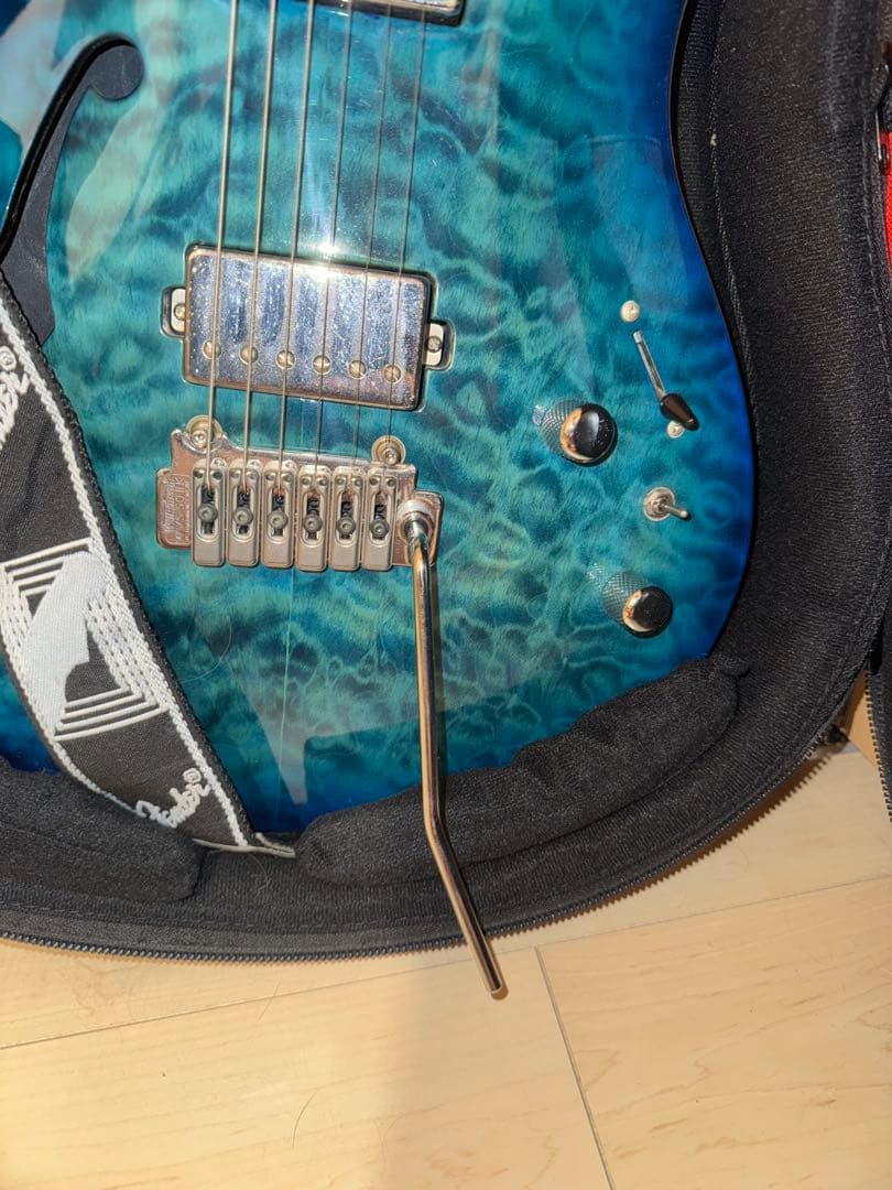 激レア！最終価格！エレキギター ブルーベル