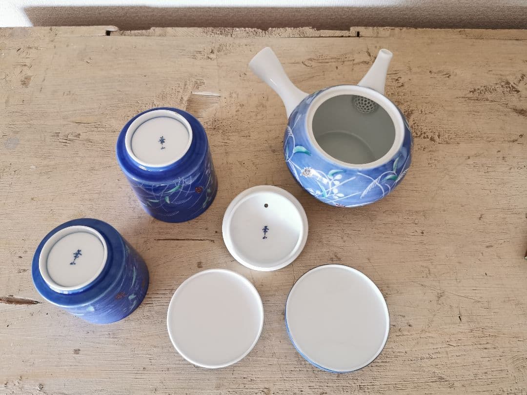 有田焼 萬右衛門 秋草手描き 蓋付きペア夫婦湯呑茶碗＆急須 茶器セット