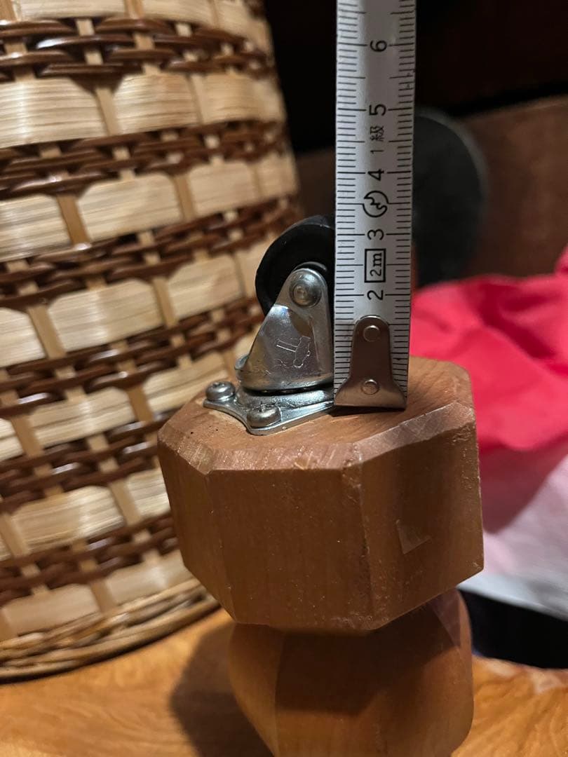 切り株座卓、木株座卓、ゴブのテーブル、鑑賞台、飾り台、タイヤ付き座卓