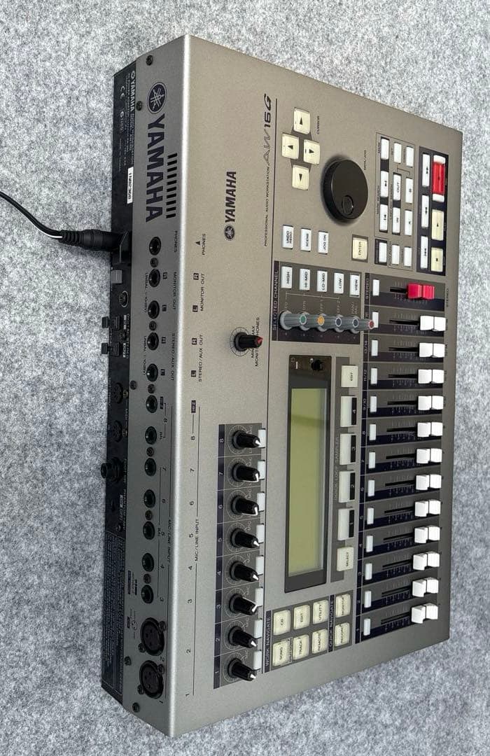 【CD-Rドライブ付】YAMAHA AW16G マルチトラックレコーダー