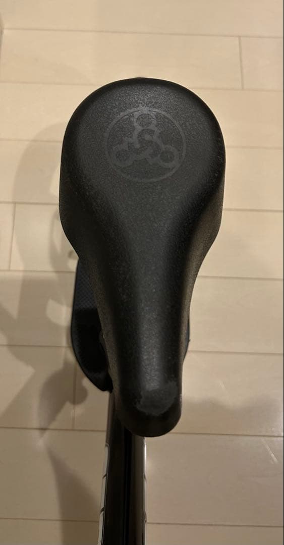 ストライダー ブラック 12インチ スポーツモデル 本体 ブラック 日本正規品