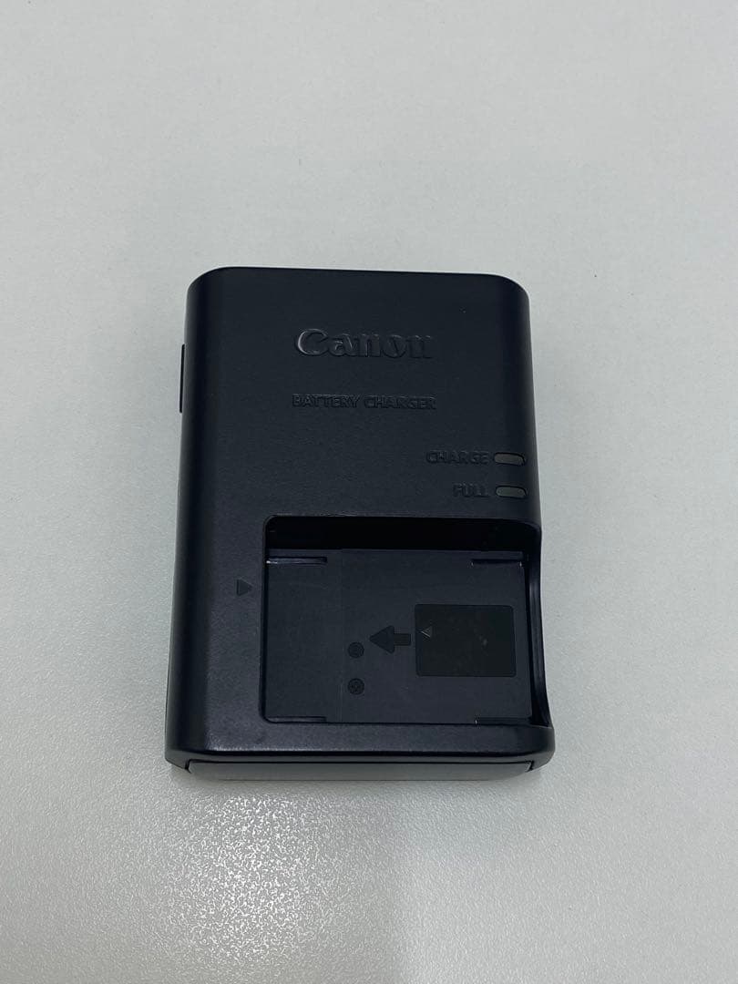 Canon EOS M100 レンズキット 動作確認済 付属品多数