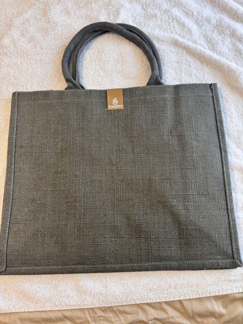 エミレーツ航空★ファーストクラス★アメニティーセット★