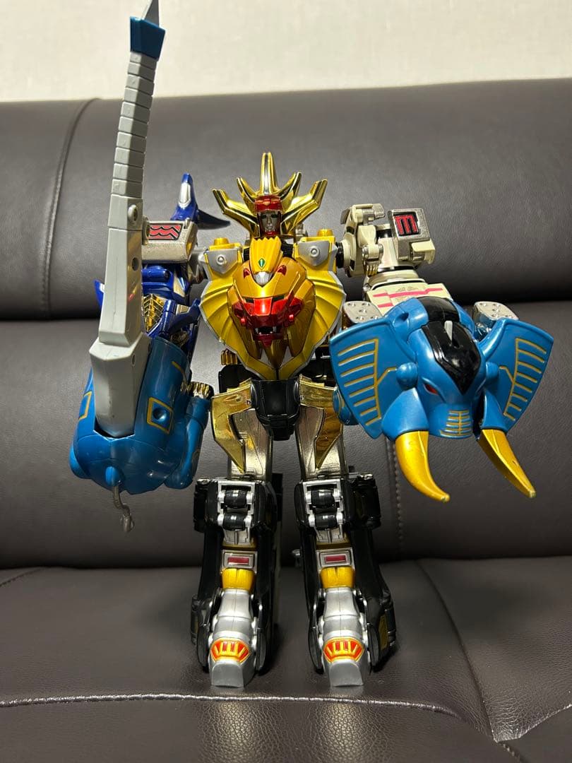 百獣戦隊ガオレンジャー　ロボット　『ガオキング』➕　『ガオエレファント』