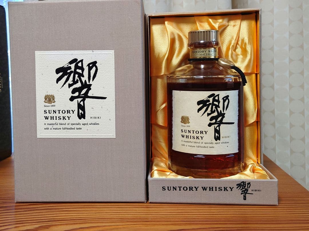 響 金キャップ　金ラベル　箱入り　SH-01