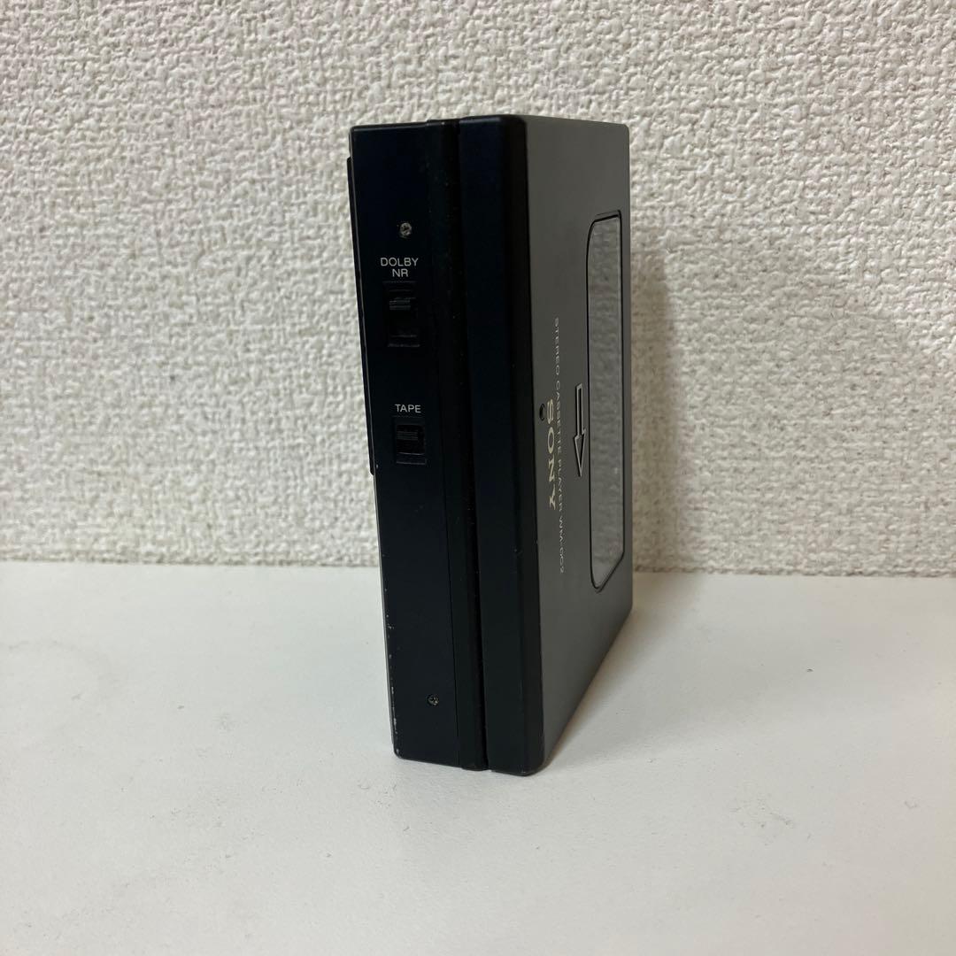 ESV027【ジャンク】SONY WALKMAN DC2 カセットプレーヤー