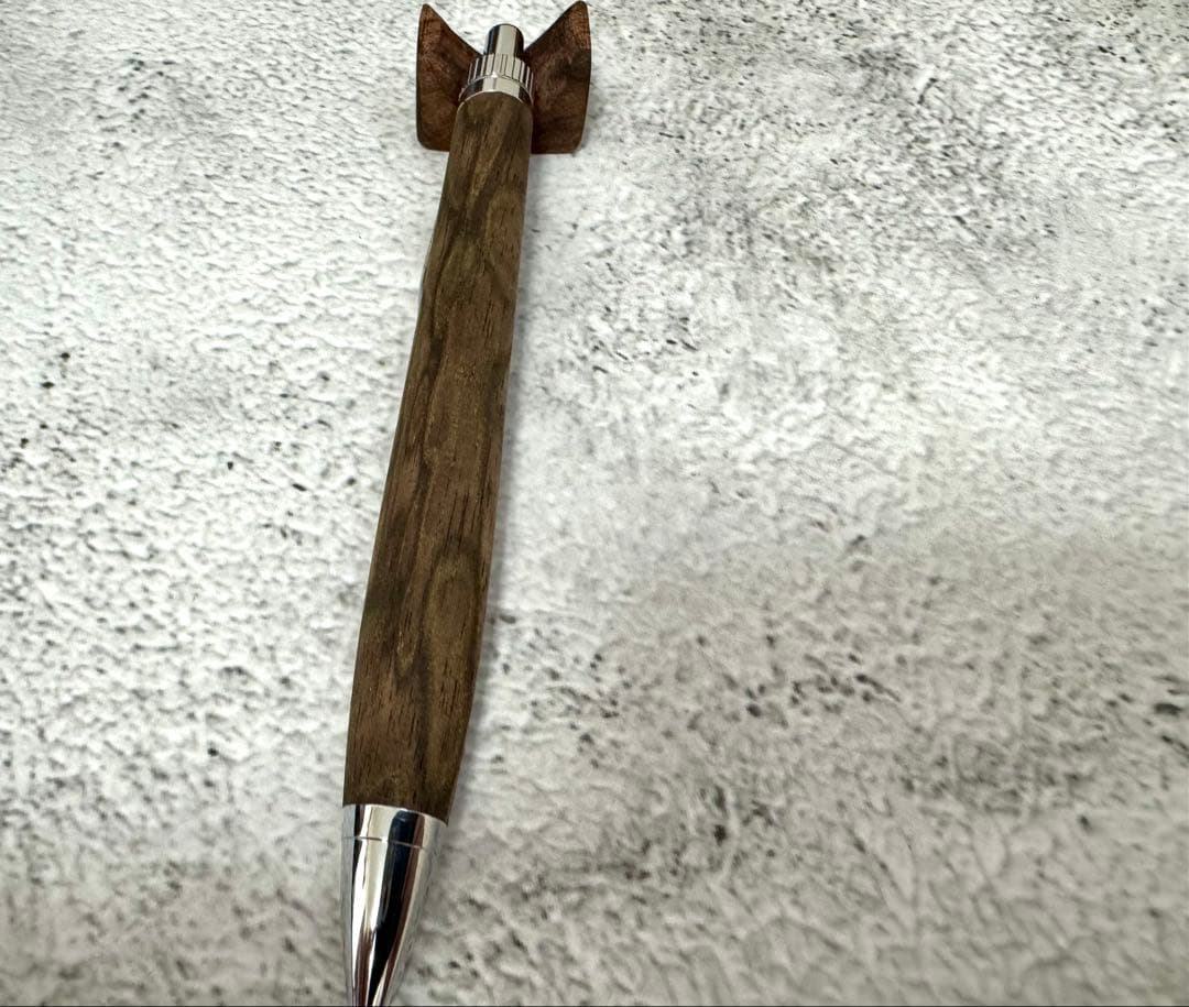 ☆金木犀さん 黒柿孔雀杢 新品 ボールペン ☆