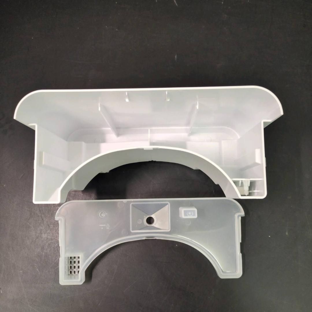 ☆美品 アイリスオーヤマ　コンパクトクーラー　ICP-0301G