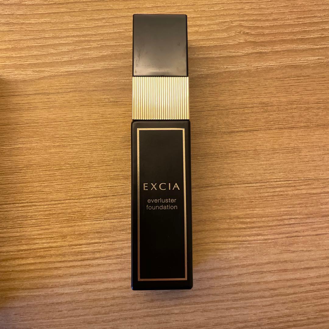 エクシア　エバーラスターファンデーション　NA201
