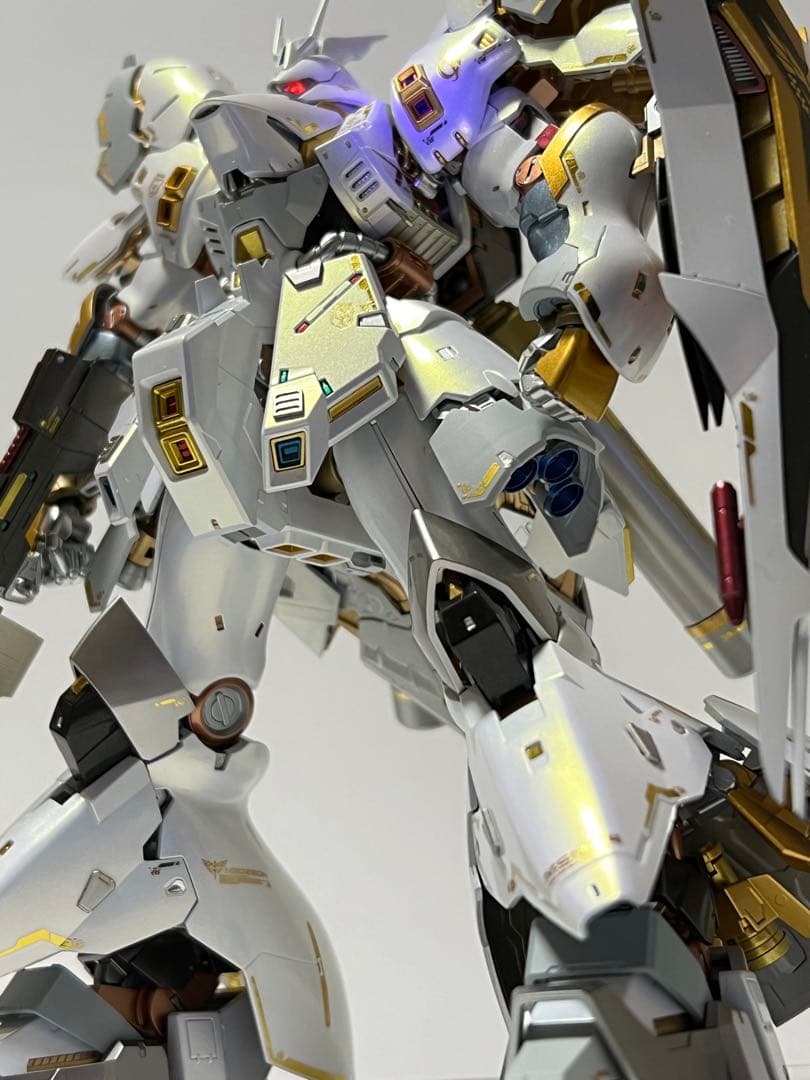 ガンプラ RG 1/144 サザビー 塗装完成品