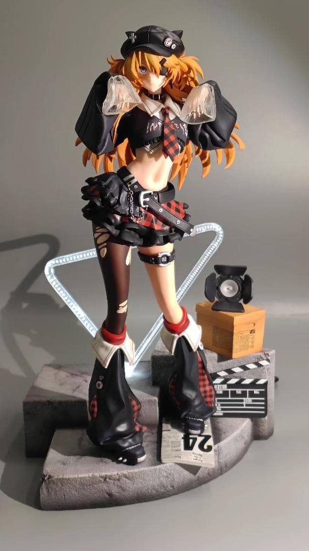 新世紀エヴァンゲリオン 式波・アスカ・ラングレー 樹脂 彫刻 フィギュア