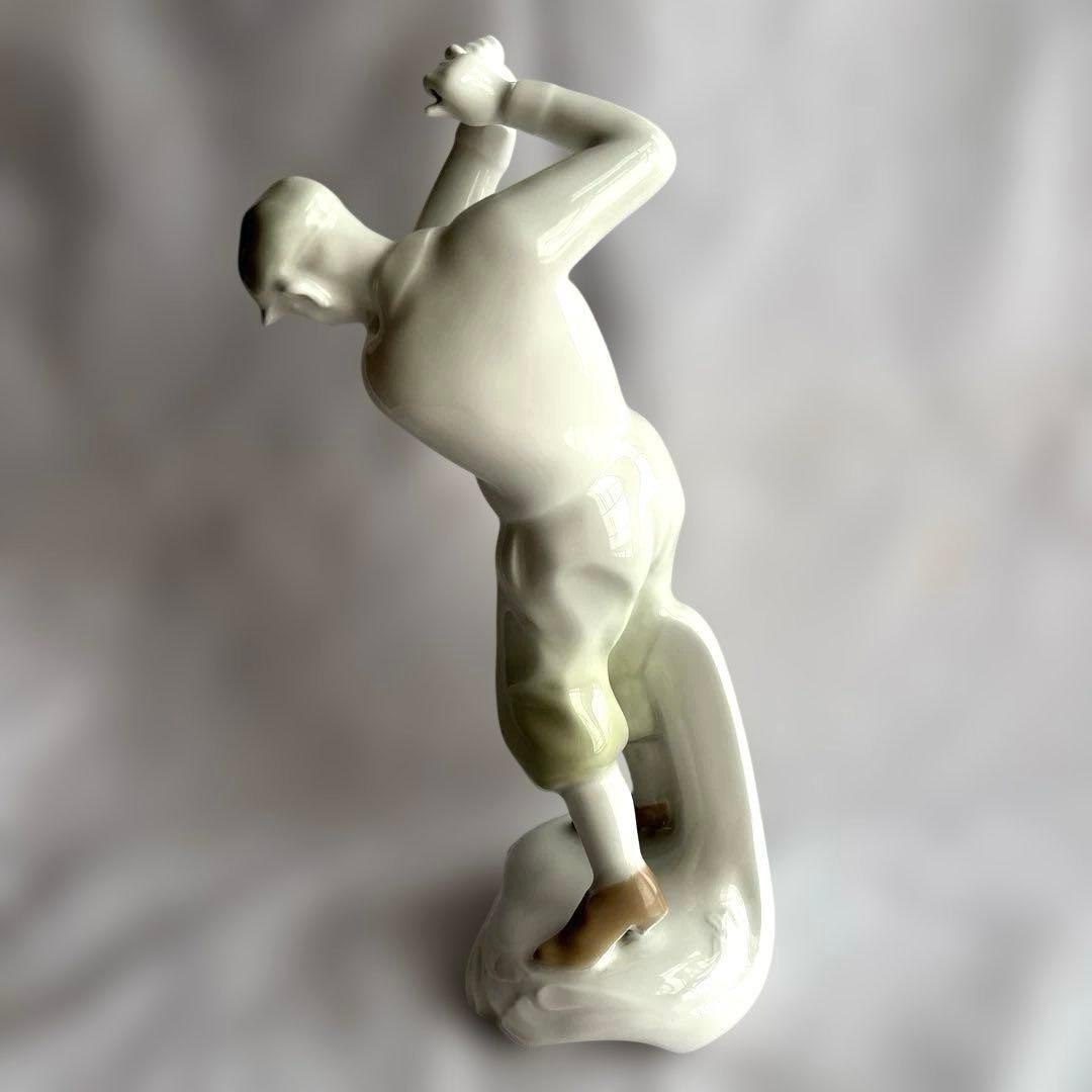 大倉陶園のフィギュリン　ゴルフ　ヴィンテージ