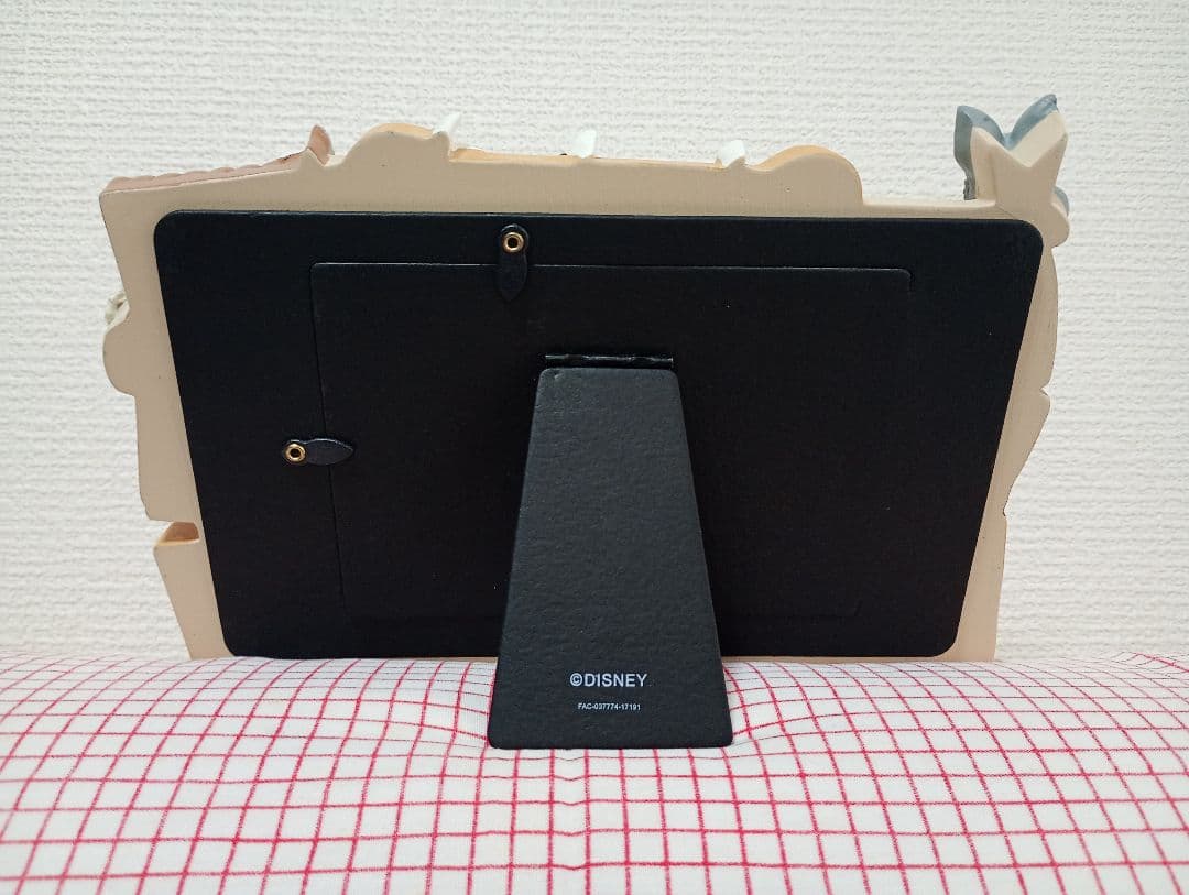 ディズニーストア　犬　いぬ　写真立て　フォトフレーム