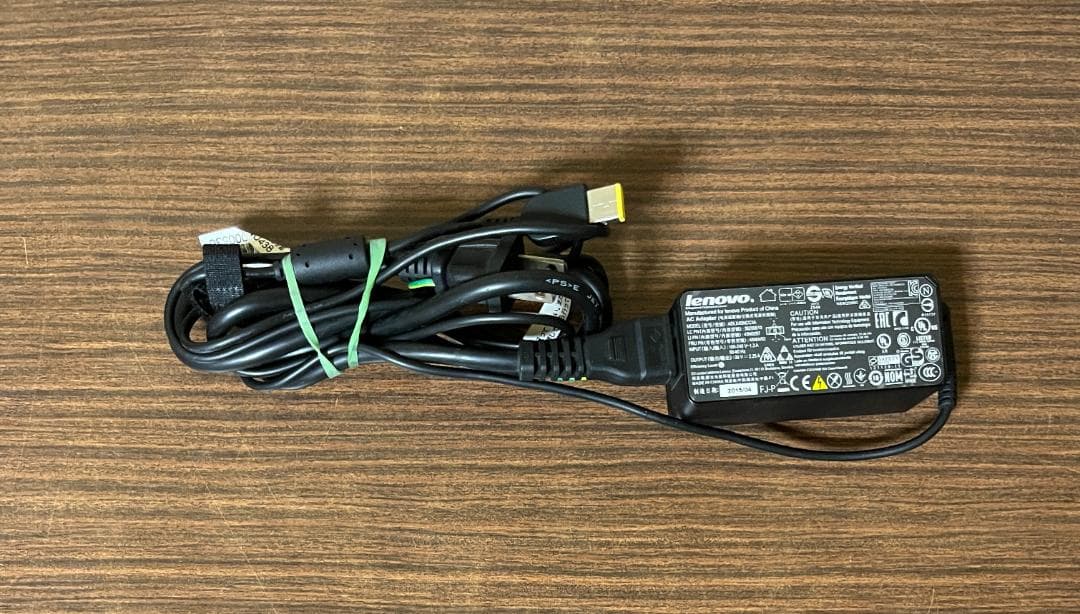 Lenovo G50、15インチ、8GB、500GB HDD