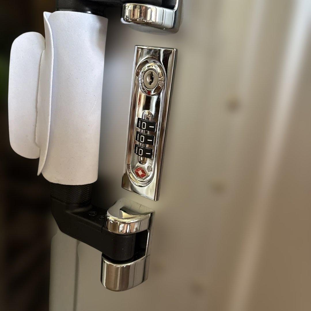 専用品【新品未使用】無骨なゼロハリバートンアルミ製スーツケースZRG28-SI