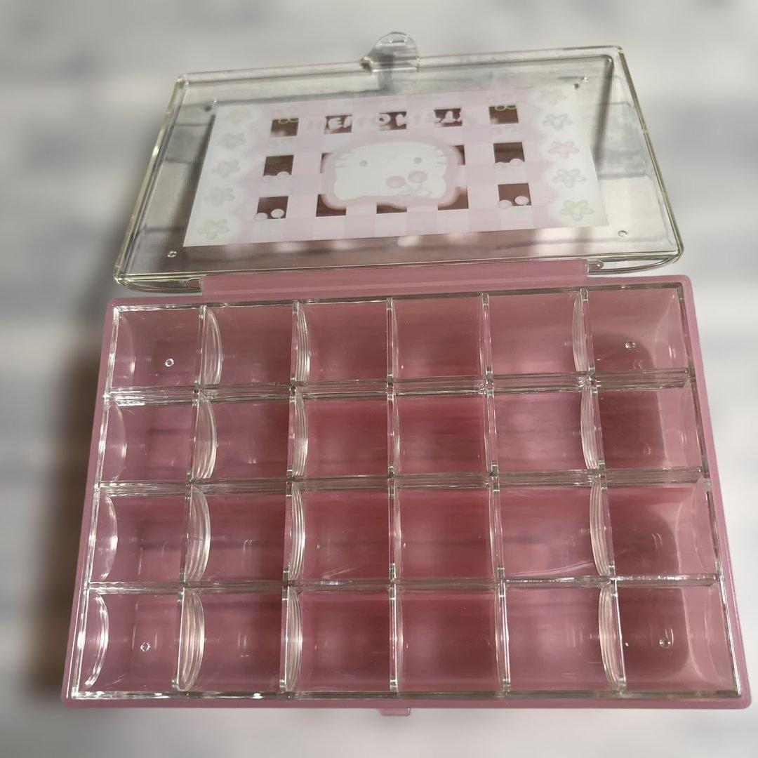 １９９８年　ハローキティ アクセサリーケース　仕切り付き