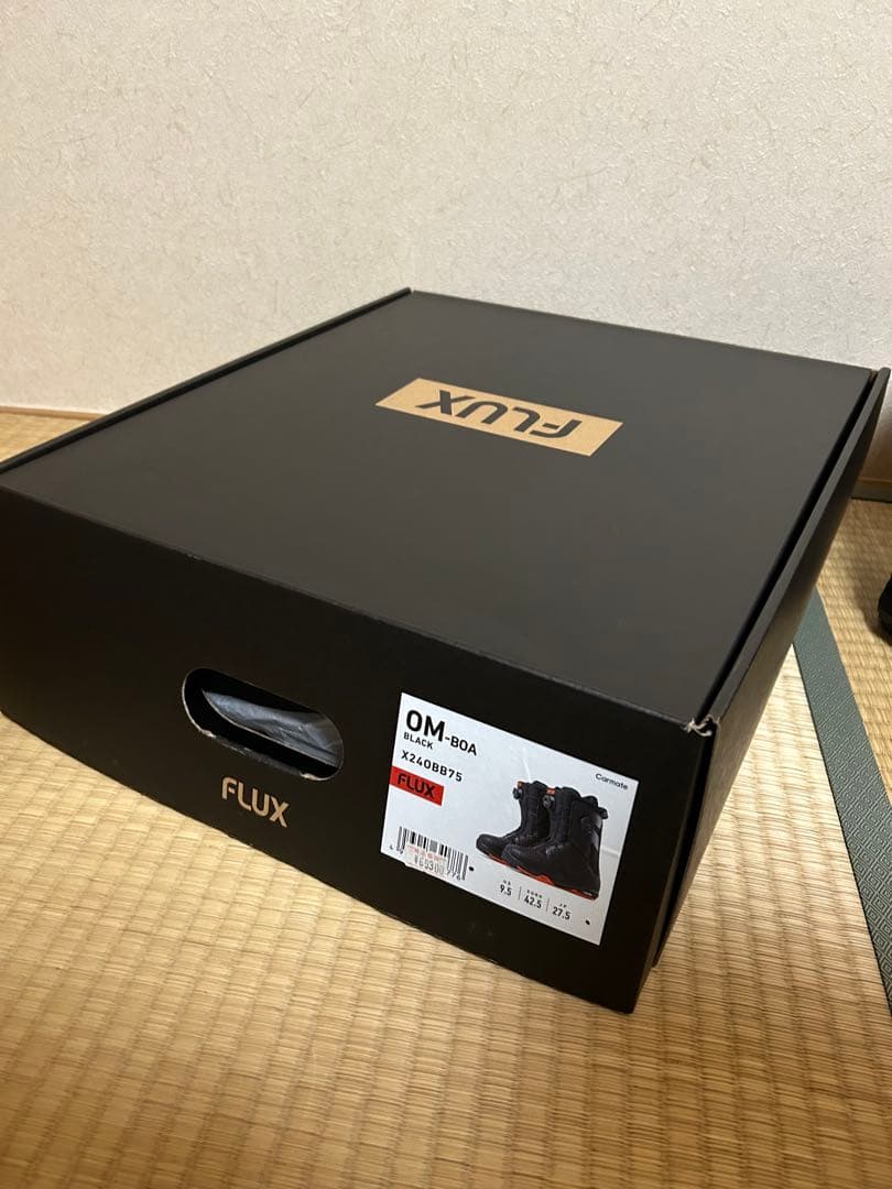 FLUX スノーボードブーツ OM-BOA 27.5cmカカトが浮かないパッド付