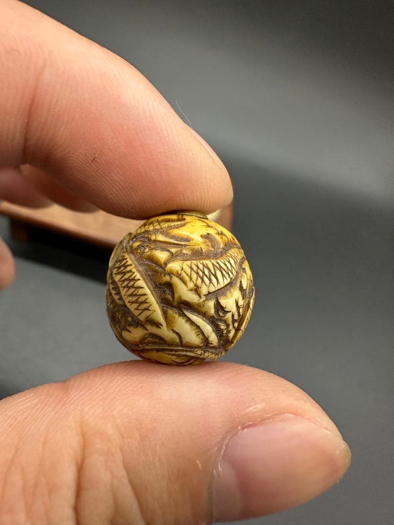 緒締　玉4点 玉　おじめ　根付　提げ物　骨董古美術