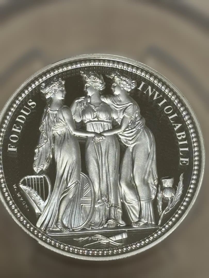 【最高鑑定】オルダニー島発行 2020年 5ポンド銀貨 スリーグレーセス