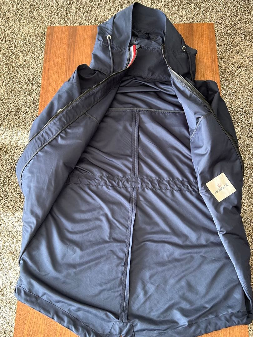 モンクレール GRANDUC ダウンジャケット