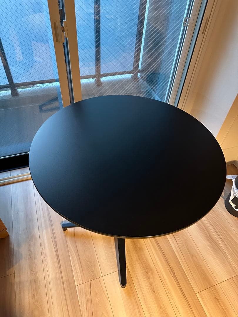 【ビストロテーブル】屋内外対応／美品／Vitra