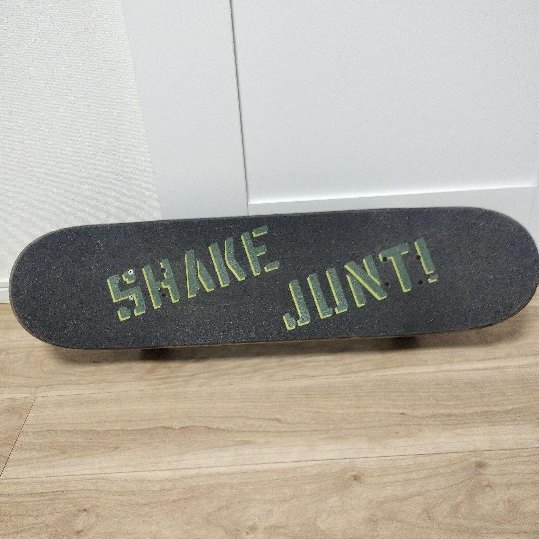 BAKER 8.25 スケートボードフルコンプリートセット スケボー　ベイカー