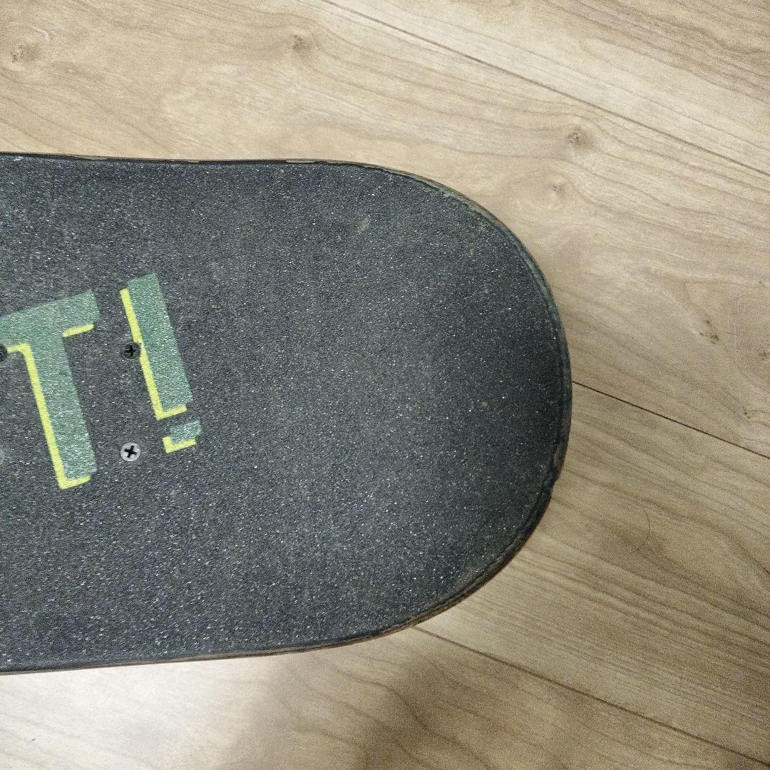 BAKER 8.25 スケートボードフルコンプリートセット スケボー　ベイカー