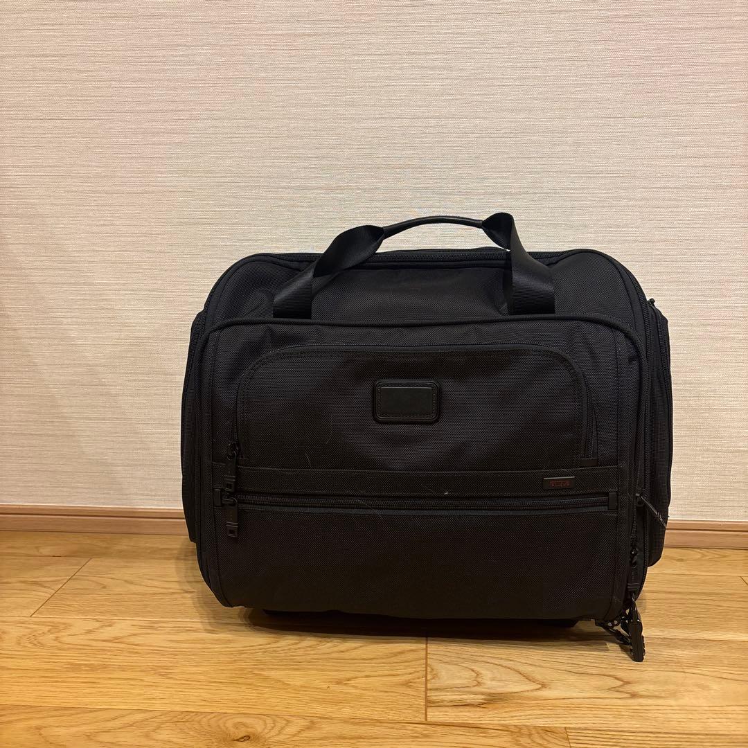 TUMI 【美品】TUMI ALPHA Ⅱ 機内持ち込み可能　2輪　キャリー